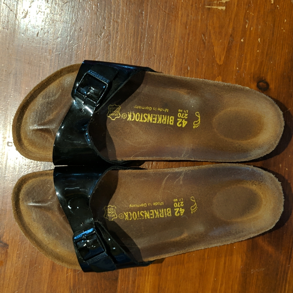 Birkenstock Madrid patent black sandals sz42